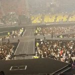 [EXO] 미친스탠딩사람많아<b>지네</b>
