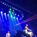 [<b>xoxo</b>] 백현이 붕붕이탄거야???