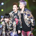 [시우민] <b>훈훈</b>한 시우민 레이 첸 