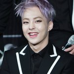 [시우민] 기자<b>회견</b> 시우민고화질