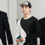 [김수현] <b>스냅</b>백으로도 안 가려지는 김수현의 미모 클라스