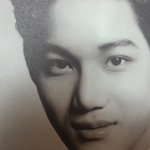 [EXO] 김종인 이사진에서 뭐찾아봐
