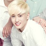 [EXO] 준면이 네이처 포스터 <b>스캔</b>본