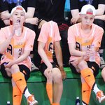 [시우민] 아이돌<b>풋살</b>대회 시우민 플래티넘보이 업뎃+추가