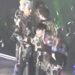 [카이] 됴형아가 ㅉㅉ꼬집어 깜놀한 <b>조니</b>니