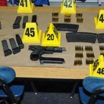 [공포베스트] 샌디 훅 초등학교 총기난사범 무장상태