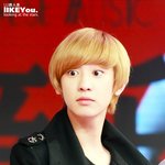 [EXO] 눈 짱큰 찬열이