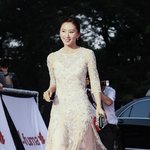 여배우의 <b>품격</b> 보여준 김희애