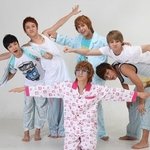 센스 돋는 아이돌의 매너<b>손들</b>