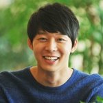 <b>직각</b> 어깨를 가진 男아이돌들