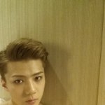 [EXO] 세훈이설마 밑에 옷 안입은거 아니겠지...?ㅋㅋ