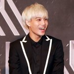 [EXO] 카이 못생겨서 외국인들이 칭찬했구나
