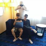 [<b>xoxo</b>] 훈이인스타에서 보인 타오의 손동작