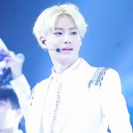 [EXO] ㅠㅠ우리리더 욕할시간에 <b>니</b>네 리더 <b>눈</b>좀 ;;