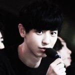 [EXO] 찬열이얼굴까는애는<b>처음봄</b>