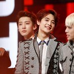 [EXO] 찬열이 <b>블러</b>됐는데도 존잘이네 