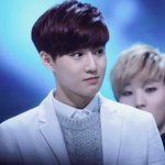 [EXO] ㅠㅠㅠㅠㅠㅠㅠㅠ준면이사진줍고 <b>오열</b>