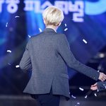 [CHEN] 세훈이 어깨보고 <b>우와</b> 이러고있었는데