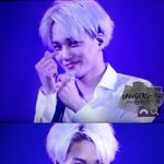 [카이] 카이 팬썹 대<b>폭발</b>...ㅠㅠ