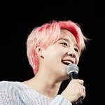 핑크머리로 변신성공한 준수..20대 후반이라니......