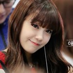 팬싸<b>인회</b>에서 훈훈한 눈빛 날리는 女아이돌들