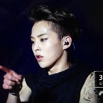 [EXO] 시우민은 확실히 <b>볼살</b>이 빠져야 얼굴선이 살어