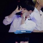 [EXO] <b>형아</b>한테 까불다 뒷복잡힌 백현이