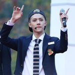 [EXO] 난 세훈이 <b>스냅</b>백뒤로 쓰는거 너무 좋아ㅠㅠ