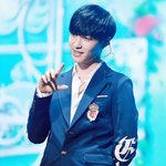 <b>흑발</b>하니까 미칠정도로 멋있는 레이 ㅠㅠ