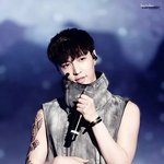 [EXO] 진짜흑발 해보고싶은데