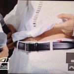 [EXO] 예전 같았으면 톡 튀어나왔어야할 우래기 <b>뱃살</b>