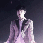 [레이] 겸<b>수니들</b> 장이씽이 81년생이라 면서요???