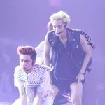 [EXO] 얘들아 이거나봐