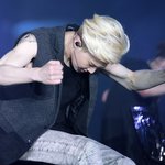 [EXO] 화장실에서 힘주고 있는 느낌...