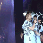 [시우민] 영상에서 더 선명한 핑<b>꿈치</b> ㅋㅋㅋ