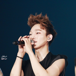 [EXO] 마이크잡은 <b>두손</b>