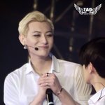 [EXO] 타오 상의 <b>하의</b> 둘다 L이야 와 