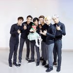 [EXO] 이 <b>사진</b>봤어? 둥둥? <b>애기</b>랑 찍은<b>사진</b>!!