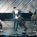 [카이] 우리 <b>니니</b> 허리아파도..