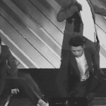 [EXO] 스엠개새기야 종인이<b>허리</b>부터 치료해주라고