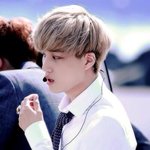 [EXO] 무슨 <b>노스트라다무스</b>도 아니고...