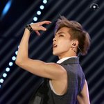 [시우민] 시우민근육속에파묻히고싶다