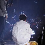 [백현] 씹덕ㅡ쪼그리고 앉은 <b>뒷모습</b>