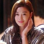[<b>품절</b>여배우] 3개월 연속 모델 호감도 1위 전지현 9등신 공항패션...