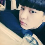 [EXO] 찬열이 밥먹다 셀카찍었나보넹 <b>사랑해</b>