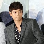 <b>여전</b>한 꽃미모유지하는 강동원