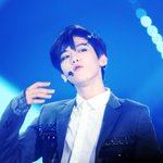 흑발하더니 더잘생겨<b>진</b> 백현