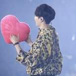 [EXO] 레이 <b>손자국</b> 났당ㅎ