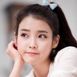 女아이돌의 예쁜 포니테일 머리 스타일