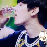 [EXO] 종대는 <b>남자</b>답게 마신다면 백현인ㅋㅋㅋㅋ<b>애기</b>